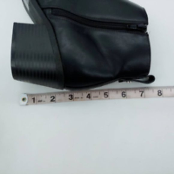 Express Womens Ankle Booties Black Zipper Almond Toe Cuban Heels Faux Leather 10 - Picture 8 of 10